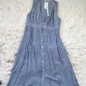 Midi length dress NWT boutique find Large